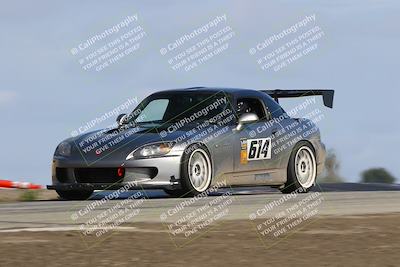 media/Mar-30-2025-Speed Ventures (Sun) [[39e6b1441d]]/Red/Session 2 (Grapevine)/